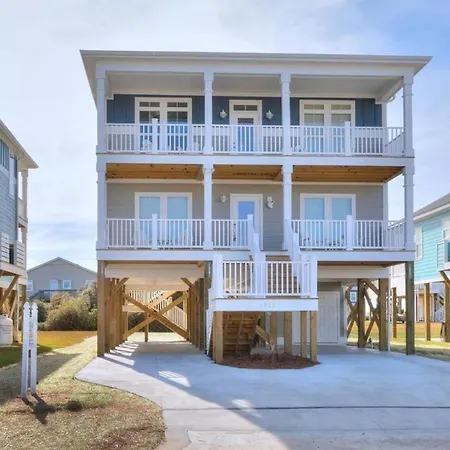 Seas The Day Villa